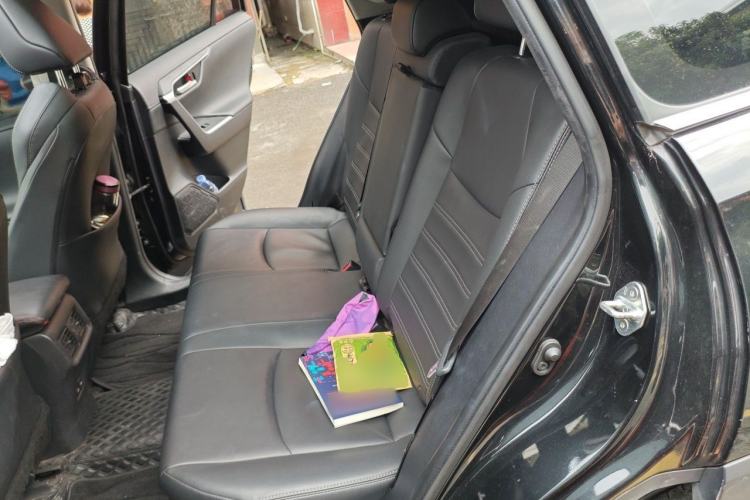 Used Toyota Wildlander 2023 2.0L CVT Two-Wheel Drive Luxury PLUS Edition Left Rear Seat