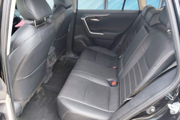 Used Toyota Wildlander 2023 2.0L CVT Two-Wheel Drive Luxury PLUS Edition Left Rear Seat