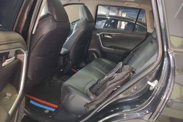 Used Toyota Wildlander 2023 2.0L CVT Two-Wheel Drive Luxury PLUS Edition Left Rear Seat