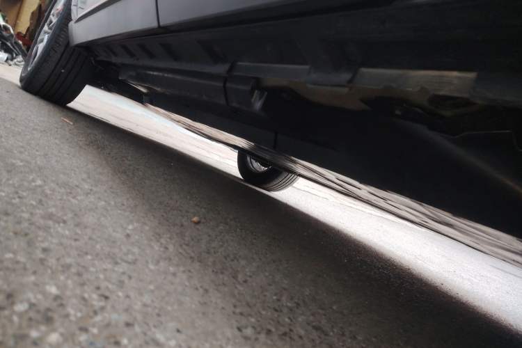 Used Toyota Wildlander 2023 2.0L CVT Four-Wheel Drive Luxury PLUS Edition Left Side Sill