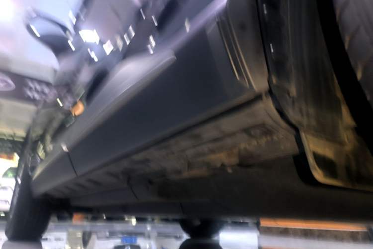 Used Toyota Wildlander 2023 2.0L CVT Two-Wheel Drive Urban Edition Left Side Sill