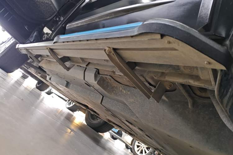 Used Toyota Wildlander 2023 2.0L CVT Two-Wheel Drive Leading Edition Left Side Sill