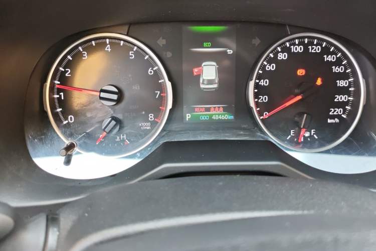 Used Toyota Wildlander 2023 2.0L CVT Two-Wheel Drive Leading Edition Odometer Close Up
