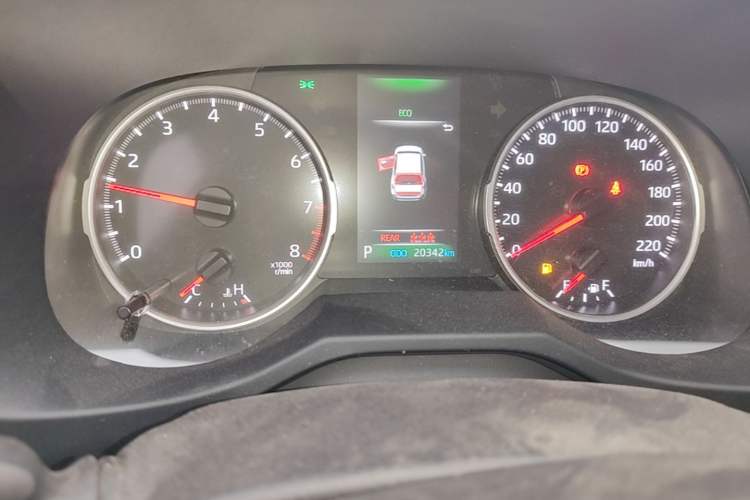 Used Toyota Wildlander 2023 2.0L CVT Two-Wheel Drive Leading Edition Odometer Close Up
