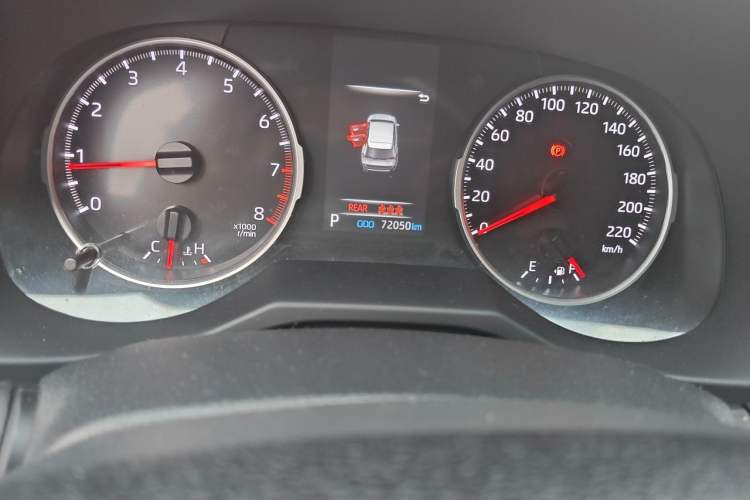 Used Toyota Wildlander 2023 2.0L CVT Two-Wheel Drive Leading Edition Odometer Close Up