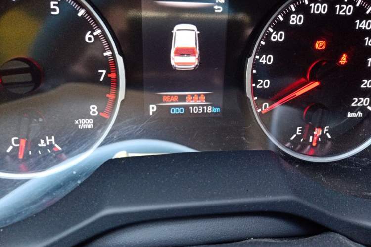 Used Toyota Wildlander 2023 2.0L CVT Two-Wheel Drive Urban Edition Odometer Close Up