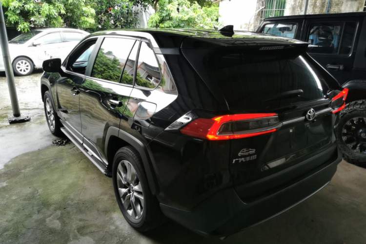 Used Toyota Wildlander 2023 2.0L CVT Two-Wheel Drive Leading Edition Rear Left 45 Deg