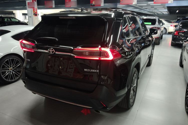 Used Toyota Wildlander 2023 2.0L CVT Two-Wheel Drive Luxury PLUS Edition Rear Right 45 Deg