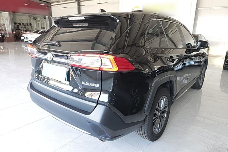 Used Toyota Wildlander 2023 2.0L CVT Two-Wheel Drive Luxury PLUS Edition Rear Right 45 Deg