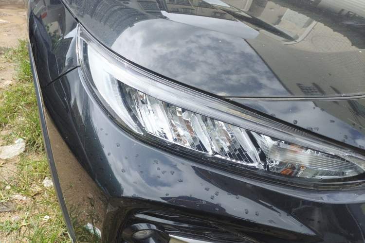 Used Toyota Wildlander 2023 2.0L CVT Two-Wheel Drive Urban Edition Right Front Headlight