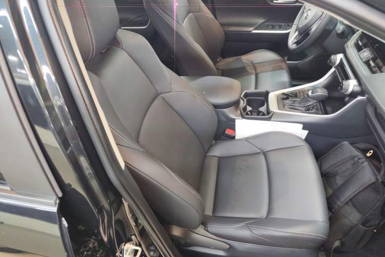 Used Toyota Wildlander 2023 2.0L CVT Two-Wheel Drive Urban Edition Right Front Seat