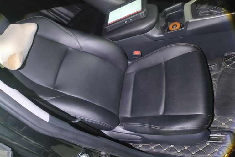 Used Toyota Wildlander 2023 2.0L CVT Two-Wheel Drive Leading Edition Right Front Seat