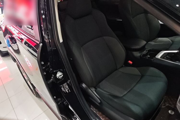 Used Toyota Wildlander 2023 2.0L CVT Two-Wheel Drive Leading Edition Right Front Seat