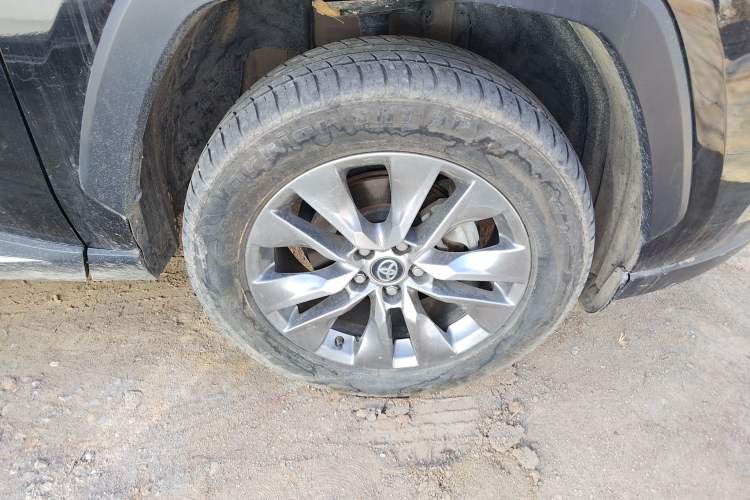 Used Toyota Wildlander 2023 2.0L CVT Two-Wheel Drive Leading Edition Right Front Wheel Hub