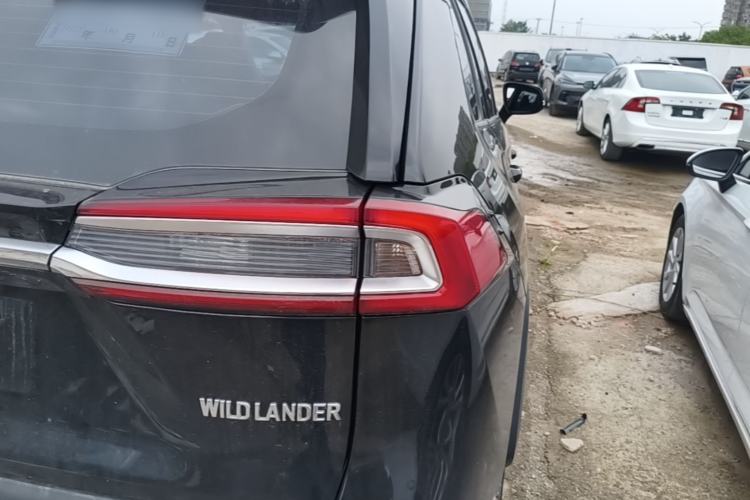 Used Toyota Wildlander 2023 2.0L CVT Two-Wheel Drive Luxury PLUS Edition Right Rear Taillight