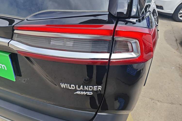 Used Toyota Wildlander 2023 2.0L CVT Four-Wheel Drive Luxury PLUS Edition Right Rear Taillight