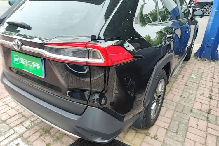 Used Toyota Wildlander 2023 2.0L CVT Two-Wheel Drive Luxury PLUS Edition Right Rear Taillight