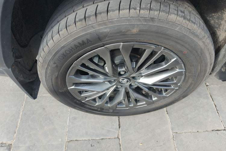 Used Toyota Wildlander 2023 2.0L CVT Four-Wheel Drive Luxury PLUS Edition Right Rear Wheel Hub