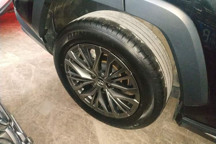 Used Toyota Wildlander 2023 2.0L CVT Two-Wheel Drive Luxury PLUS Edition Right Rear Wheel Hub