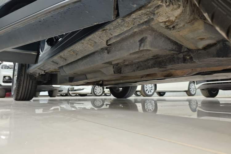 Used Toyota Wildlander 2023 2.0L CVT Two-Wheel Drive Leading Edition Right Side Sill