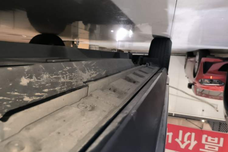 Used Toyota Wildlander 2023 2.0L CVT Two-Wheel Drive Leading Edition Right Side Sill