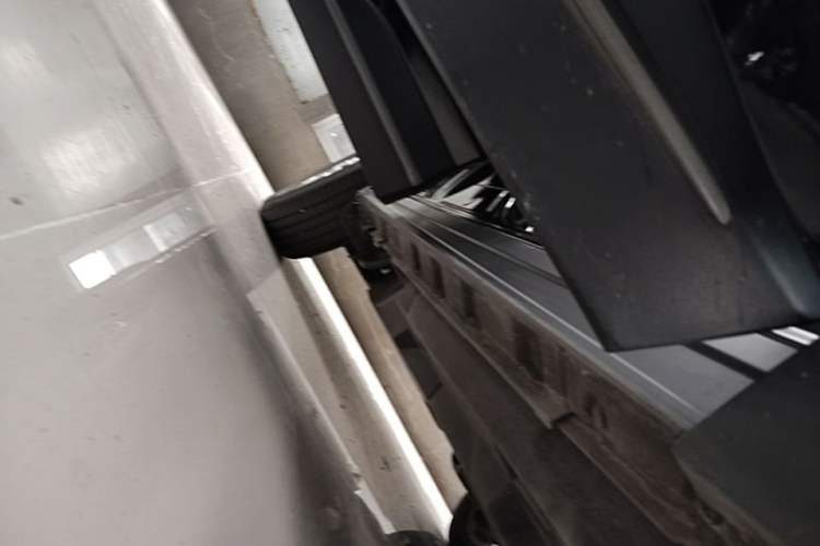 Used Toyota Wildlander 2023 2.0L CVT Two-Wheel Drive Leading Edition Right Side Sill