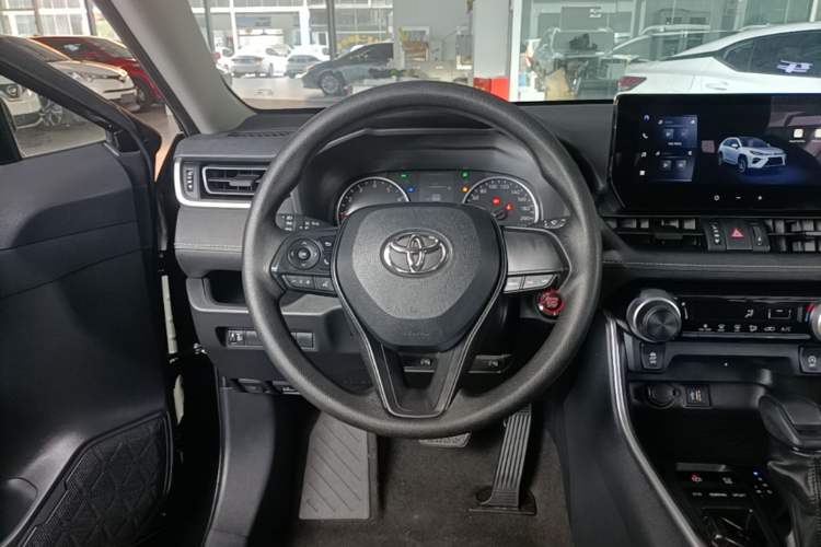 Used Toyota Wildlander 2023 2.0L CVT Two-Wheel Drive Leading Edition Steering Wheel