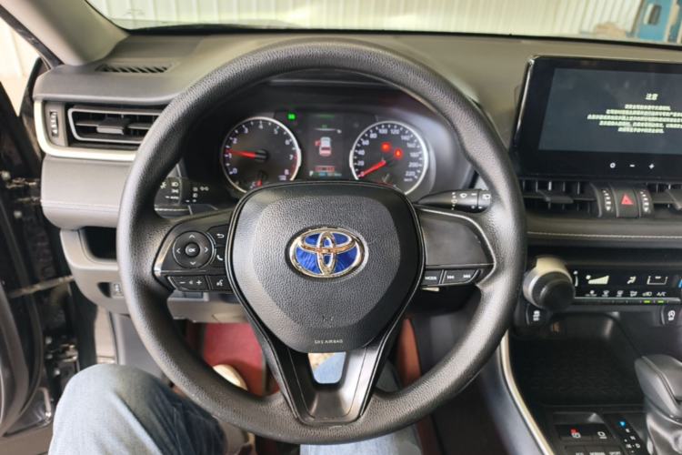 Used Toyota Wildlander 2023 2.0L CVT Two-Wheel Drive Leading Edition Steering Wheel