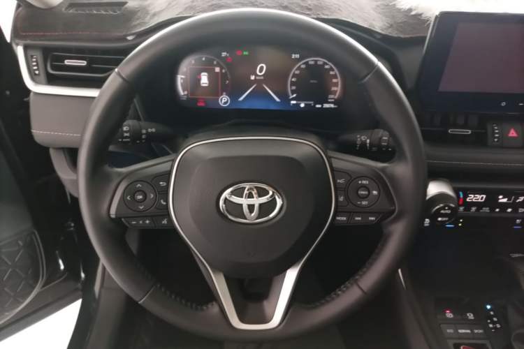 Used Toyota Wildlander 2023 2.0L CVT Two-Wheel Drive Prestige Version Steering Wheel