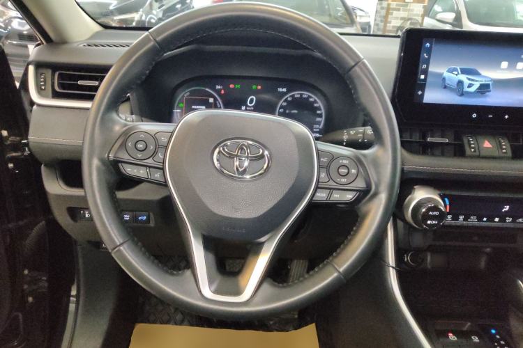 Used Toyota Wildlander 2023 Dual-Motor 2.5L E-CVT Two-Wheel Drive Luxury PLUS Edition Steering Wheel