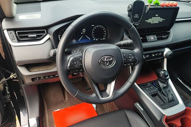 Used Toyota Wildlander 2023 2.0L CVT Two-Wheel Drive Luxury PLUS Edition Steering Wheel