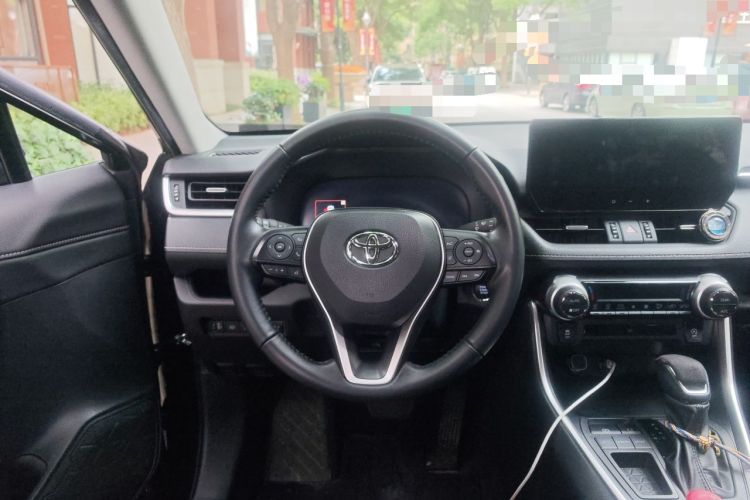 Used Toyota Wildlander 2023 2.0L CVT Two-Wheel Drive Luxury PLUS Edition Steering Wheel