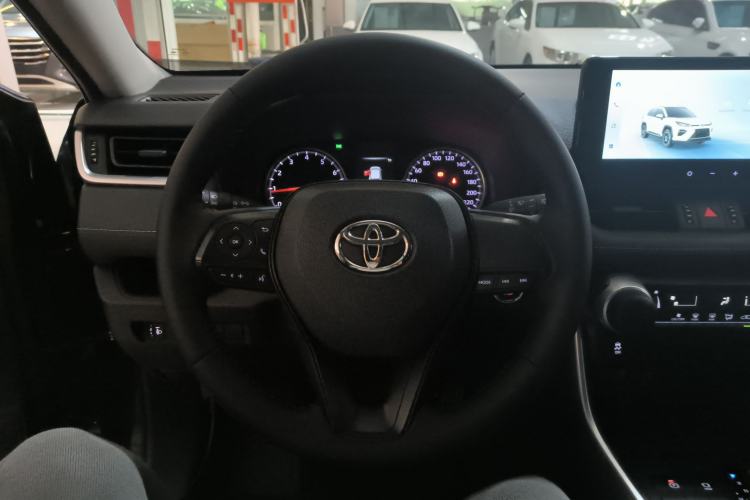 Used Toyota Wildlander 2023 2.0L CVT Two-Wheel Drive Leading Edition Steering Wheel