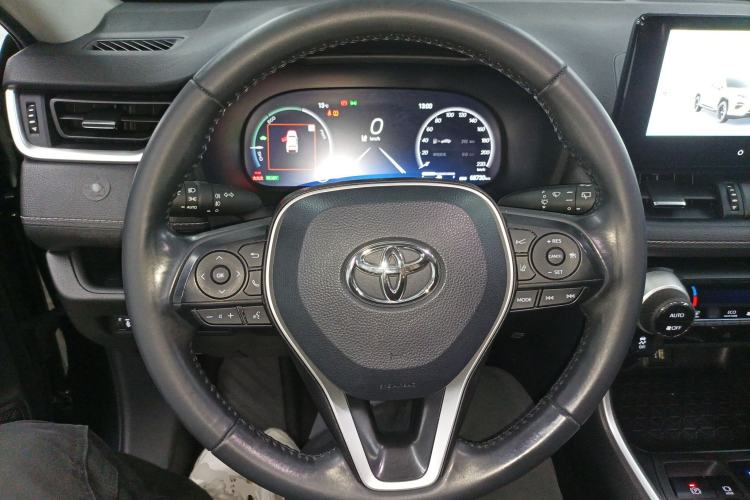 Used Toyota Wildlander 2023 Dual-Motor 2.5L E-CVT Two-Wheel Drive Luxury PLUS Edition Steering Wheel