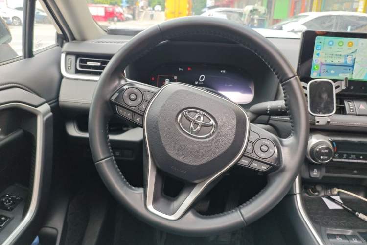 Used Toyota Wildlander 2023 2.0L CVT Two-Wheel Drive Luxury PLUS Edition Steering Wheel