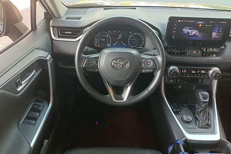 Used Toyota Wildlander 2023 Dual-Motor 2.5L E-CVT Four-Wheel Drive Prestige Edition Steering Wheel