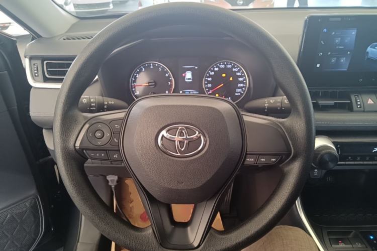 Used Toyota Wildlander 2023 2.0L CVT Two-Wheel Drive Leading Edition Steering Wheel