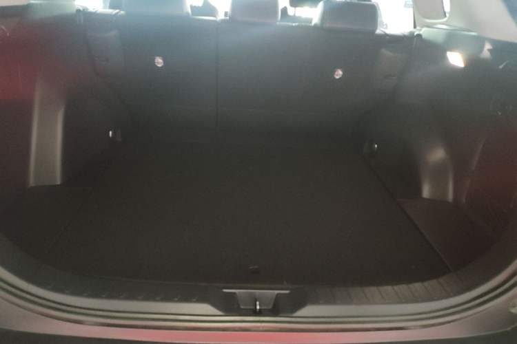 Used Toyota Wildlander 2023 2.0L CVT Two-Wheel Drive Luxury PLUS Edition Trunk