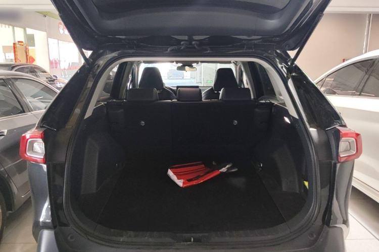 Used Toyota Wildlander 2023 Dual-Motor 2.5L E-CVT Two-Wheel Drive Luxury PLUS Edition Trunk