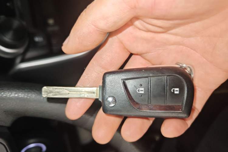 Used Toyota Wildlander 2023 2.0L CVT Two-Wheel Drive Leading Edition Vehicle Key