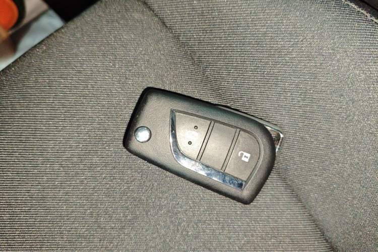 Used Toyota Wildlander 2023 2.0L CVT Two-Wheel Drive Leading Edition Vehicle Key