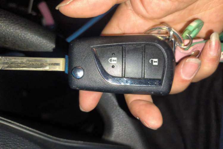 Used Toyota Wildlander 2023 2.0L CVT Two-Wheel Drive Leading Edition Vehicle Key