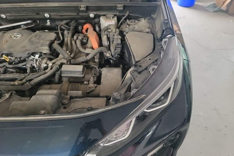 Used Toyota Wildlander 2023 Dual-Motor 2.5L E-CVT Four-Wheel Drive Prestige Edition Engine Bay Left