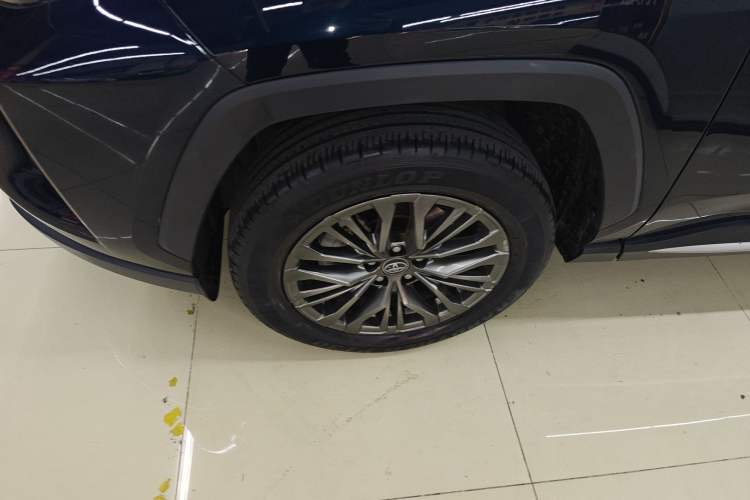 Used Toyota Wildlander 2023 2.0L CVT Four-Wheel Drive Luxury PLUS Edition Left Front Wheel Hub