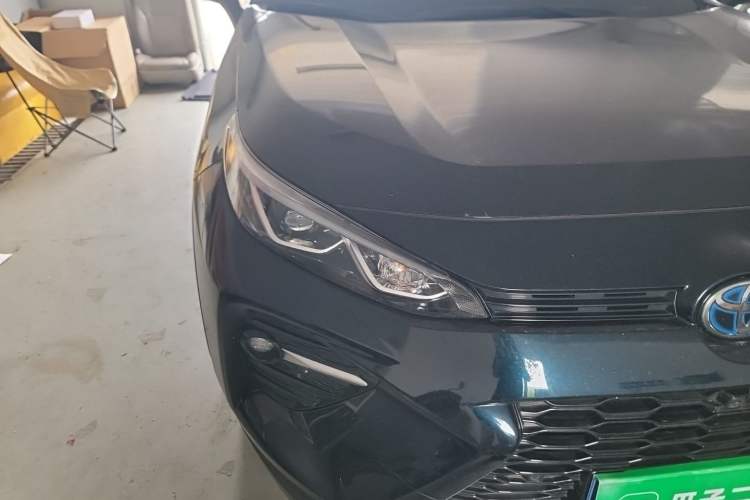 Used Toyota Wildlander 2023 Dual-Motor 2.5L E-CVT Four-Wheel Drive Prestige Edition Right Front Headlight