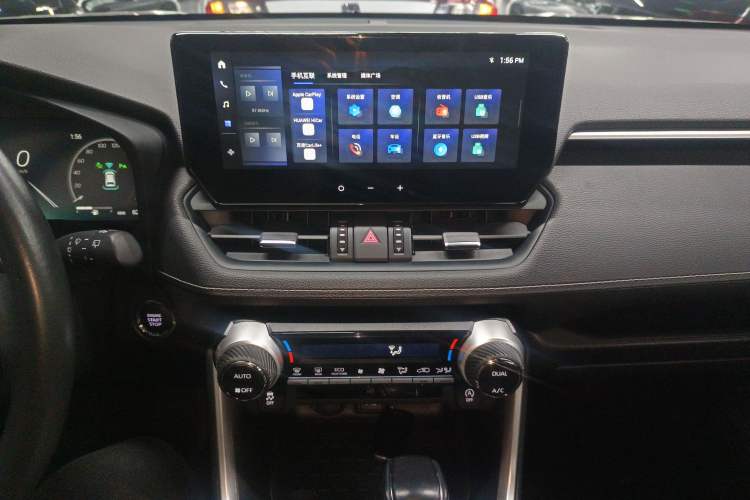 Used Toyota Wildlander 2023 2.0L CVT Four-Wheel Drive Luxury PLUS Edition Audio And AC Panel