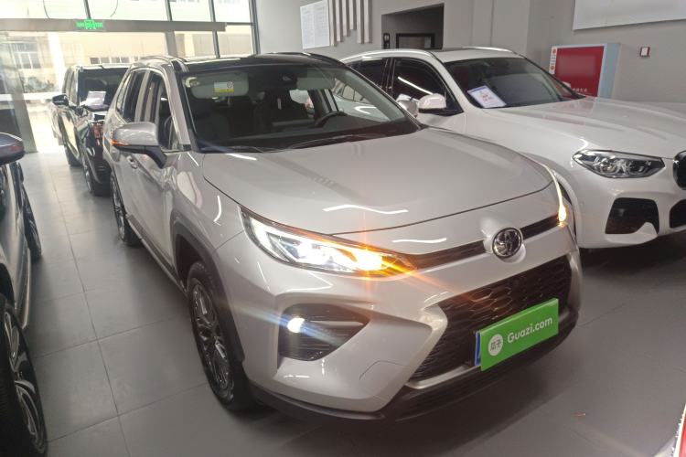 Used Toyota Wildlander 2023 2.0L CVT Four-Wheel Drive Luxury PLUS Edition Exterior 2
