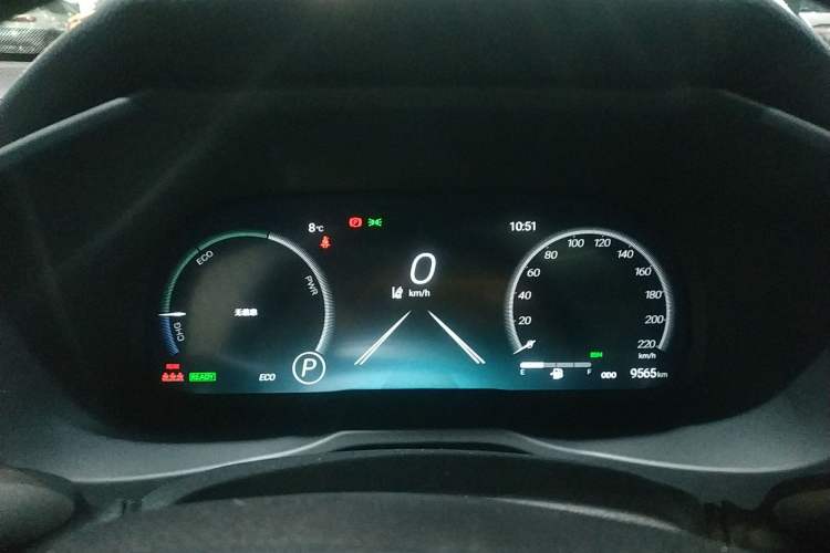 Used Toyota Wildlander 2023 Dual-Motor 2.5L E-CVT Four-Wheel Drive Prestige Edition Instrument Cluster