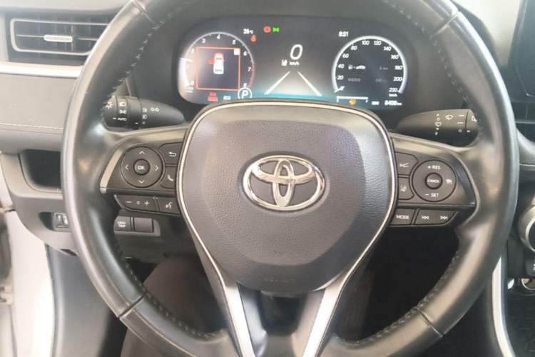 Used Toyota Wildlander 2023 2.0L CVT Four-Wheel Drive Luxury PLUS Edition Steering Wheel