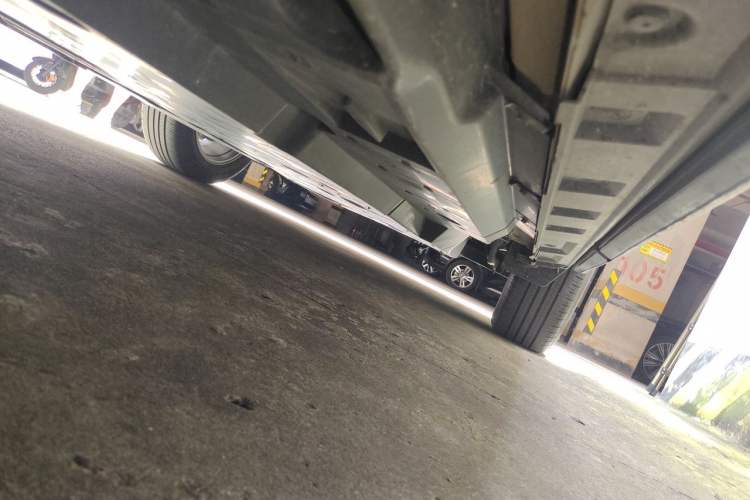 Used Toyota Wildlander 2023 2.0L CVT Two-Wheel Drive Leading Edition Chassis Front Left